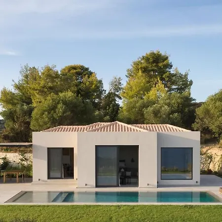 Dione Kefalonian Chic Spartia (Kefalonia)